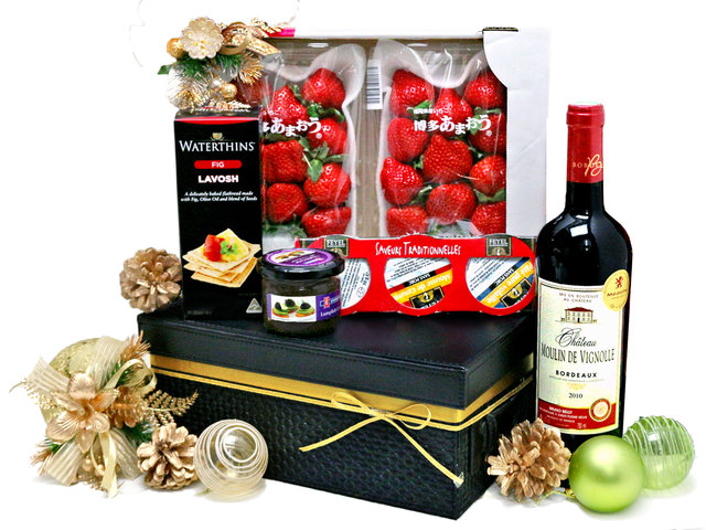 Christmas Gift Hamper - Japanese Strawberry Christmas Hamper M10 - L76603793 Photo